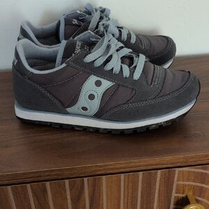 Saucony Women's Black and Gray Sneakers